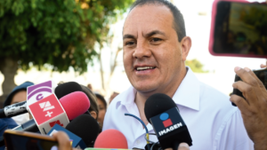 Afirma el gobernador Cuauhtémoc Blanco Bravo que es respetuoso de la autonomía del Congreso del Estado