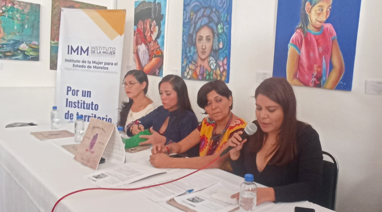 Presenta el Instituto de la mujer Calendario para visibilizar la violencia vicaría