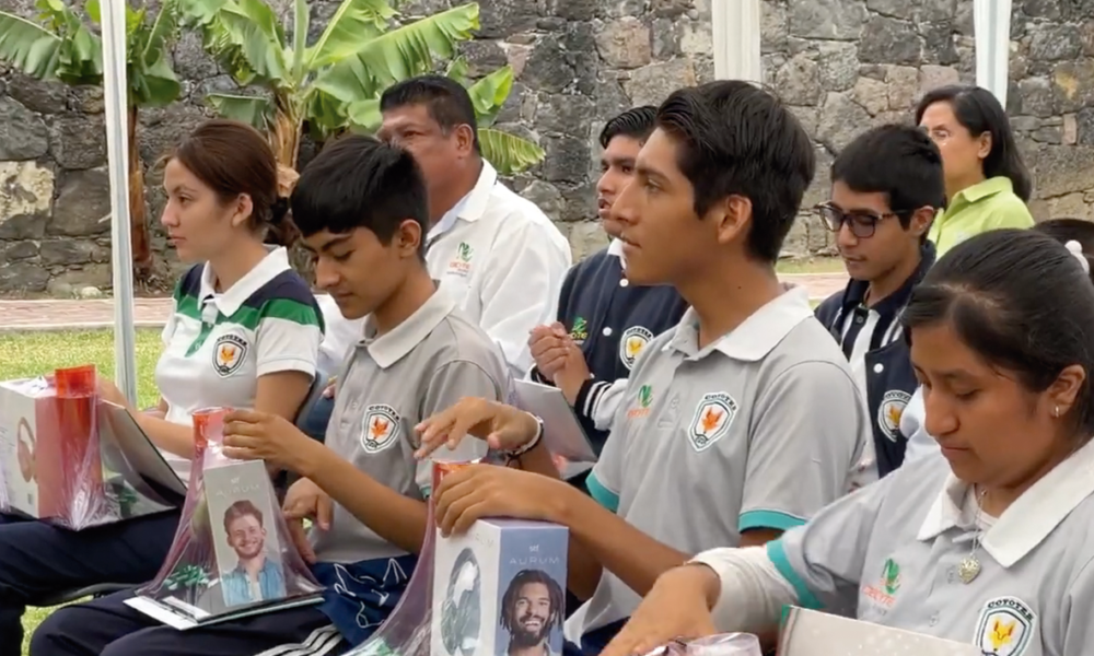 Estudiantes del CECyTE Morelos triunfan en concursos y reciben reconocimiento del secretario de Educación, en el Día del Estudiante