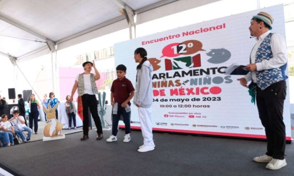 Niñas de Morelos participan en el Doceavo Parlamento Nacional de Niñas y Niños de México