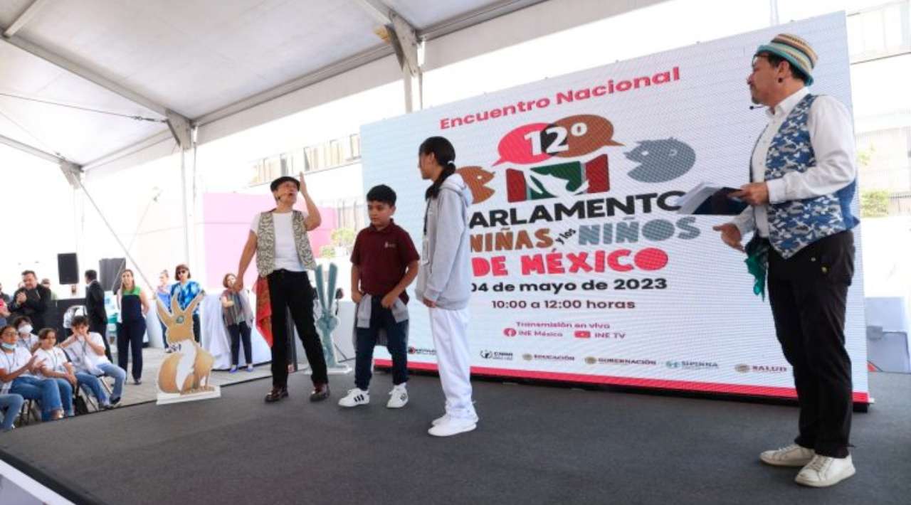 Niñas de Morelos participan en el Doceavo Parlamento Nacional de Niñas y Niños de México