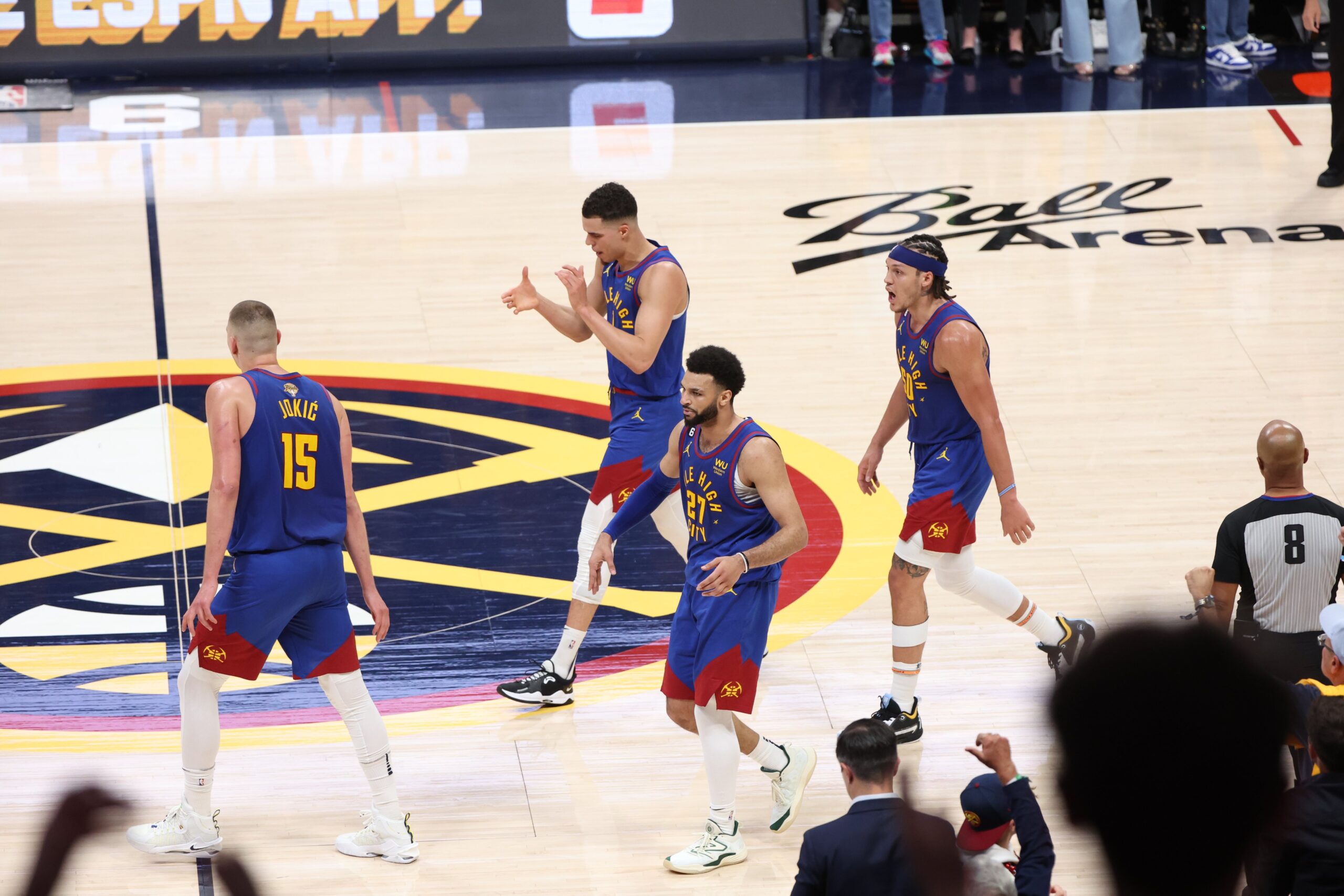 Denver tomó ventaja en las finales de la NBA