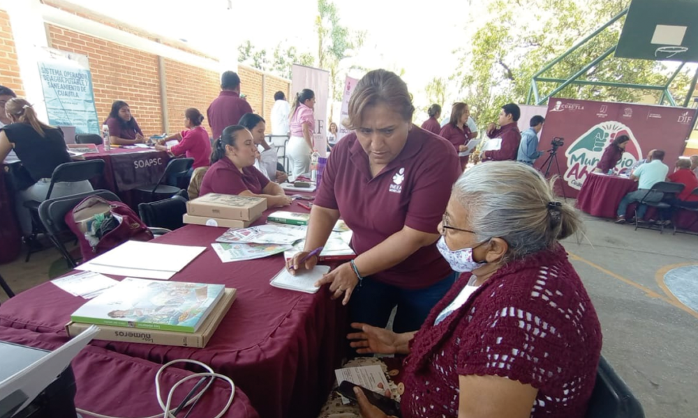 A través de alianza, el Instituto Estatal para la Educación de los Adultos y DIF Cuautla, pretenden revertir cifra de 25 mil personas en rezago educativo en este municipio