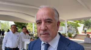 El Distribuidor Vial de la UAEM cuenta con la aceptación de AMLO y en Julio quedará listo el proyecto para su aprobación y ejecución, informo el Rector Gustavo Urquiza Beltrán