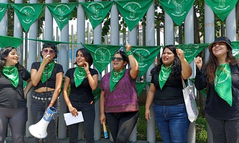 Exhortan mujeres al Congreso de Morelos para que aprueben la despenalización del aborto