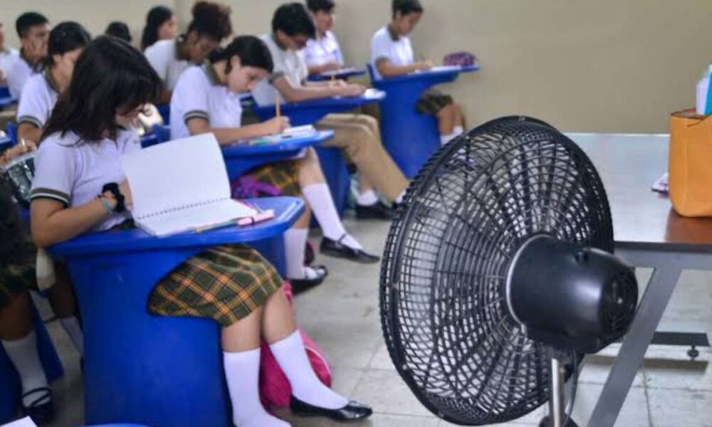 No habrá cambio de horario en escuelas por altas temperaturas, solo las actividades al aire se realizarán bajo techumbres