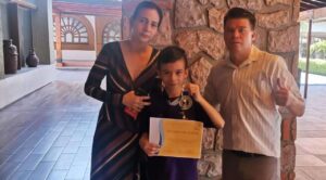 Obtuvo Derek Arturo, medalla de oro en la Olimpiada Nacional de Matemáticas para Alumnos de Primaria y Secundaria que se realizó en Querétaro