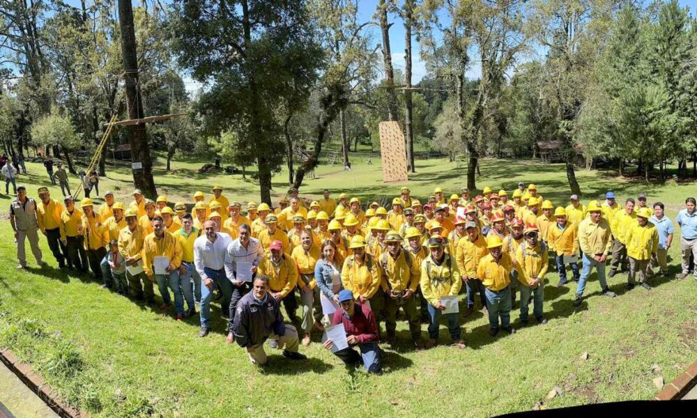 Reconocen a combatientes forestales de Morelos por su labor en la conservación de los recursos naturales y el combate de incendios