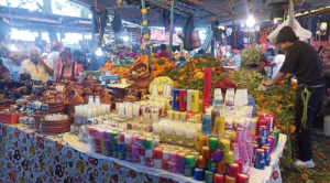 Mercado Adolfo López Mateos: Un Festín de Colores y Tradiciones para el Día de Muertos