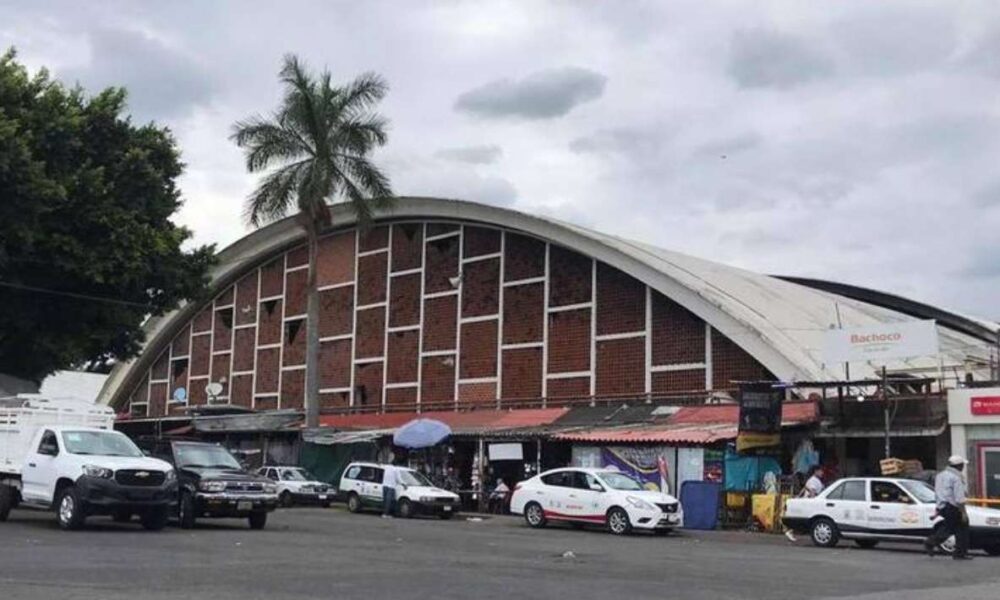 Mercado Adolfo López Mateos de Cuernavaca se une en la Lucha contra el Dengue: Medidas Preventivas y Fumigaciones