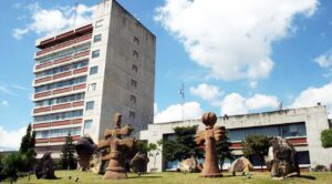 Seis aspirantes a la Rectoría de la UAEM, dos piden licencia para participar en el Proceso de Selección