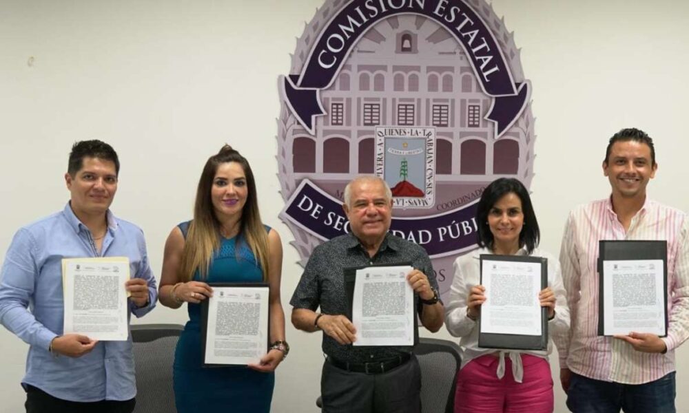 Firman la CES y el ICATMOR acuerdo para fortalecer emprendimiento femenino y la seguridad en Morelos