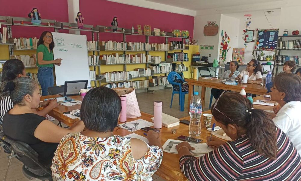 Capacitación en Mediación de Lectura para Bibliotecarias de Temixco