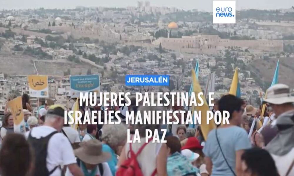 Mujeres israelíes y palestinas manifiestan por la paz