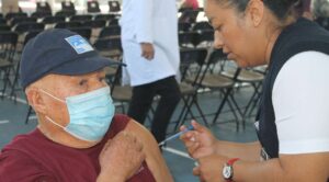 Sector Salud en Morelos inicia Campaña de Vacunación contra la influenza; la meta aplicar más de 600 mil dosis a grupos vulnerables