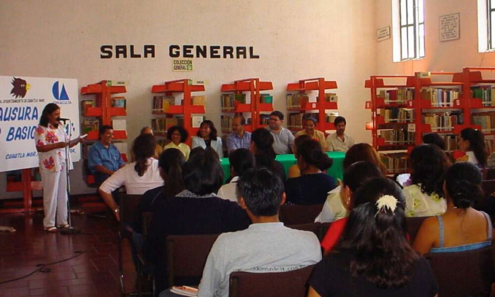 Presentación de ‘Divertimentos al Vapor’ por José Luis Fernández Sepúlveda en la Biblioteca Abraham Rivera Sandoval