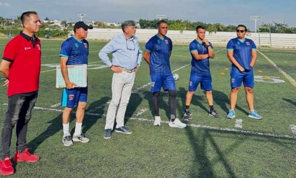 Regresa al fútbol profesional Gregorio Yañez Toma las Riendas de Tigres Yautepec en la Tercera División Profesional