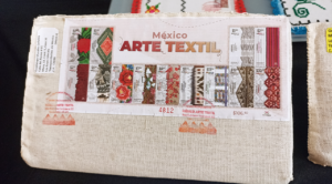 Se pone en circulación en Morelos, timbre postal de la nueva serie permanente “México, arte textil”