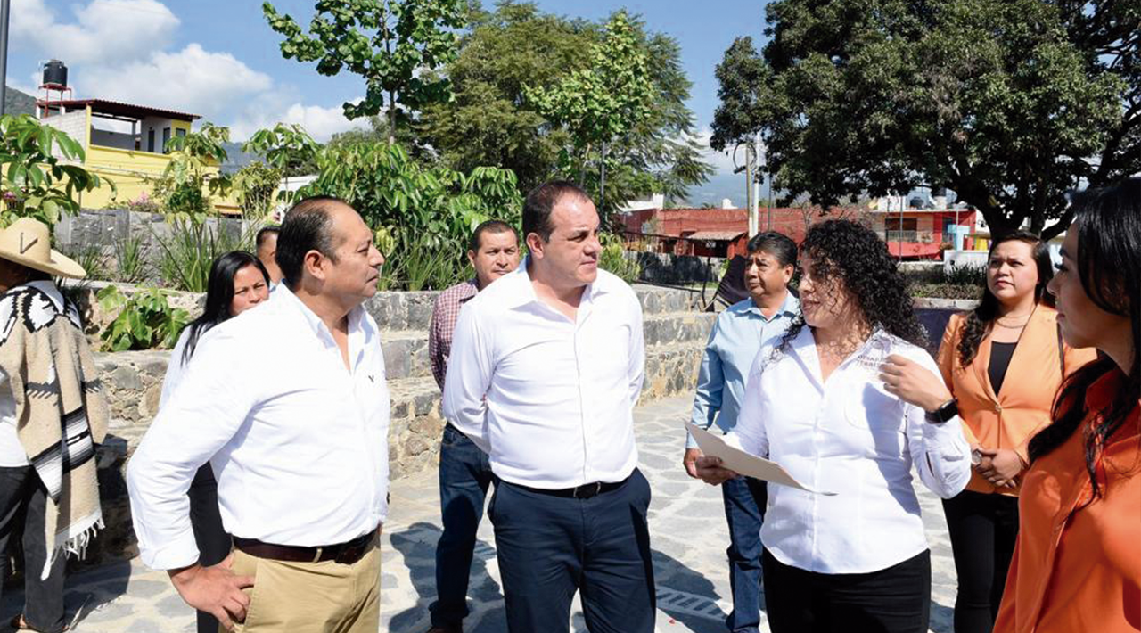 El gobernador Cuauhtémoc Blanco Bravo, entregó remodelada la plaza principal de Tlayacapan, y dos calles mejoradas con recursos de la SEDATU