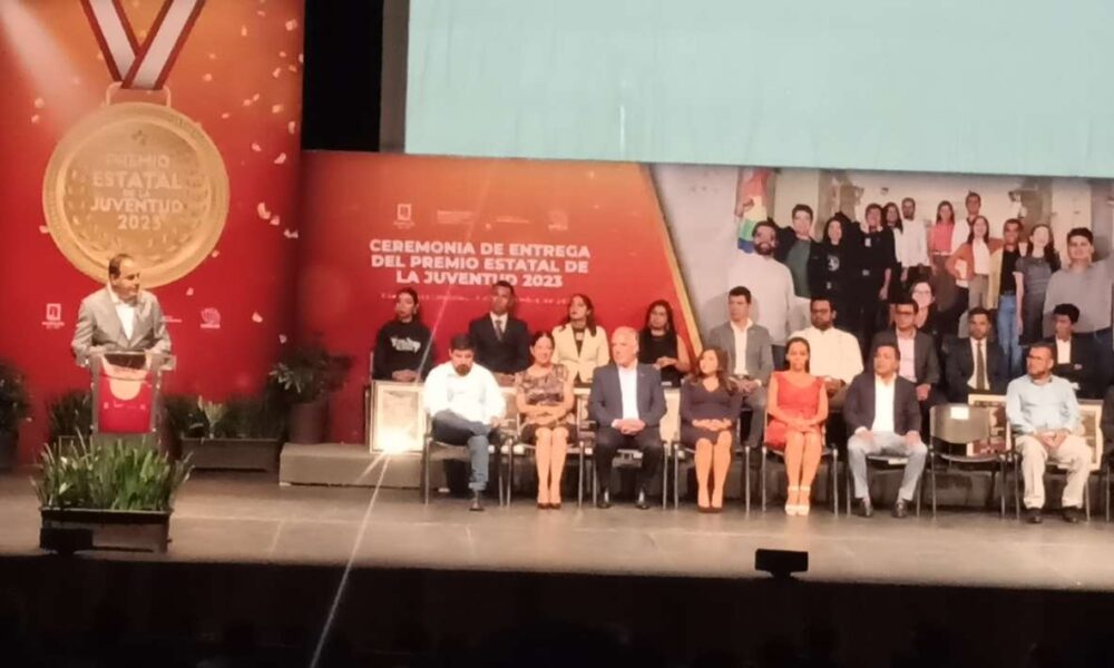 Reconocen a Jóvenes Morelenses en la Entrega del Premio Estatal de la Juventud 2023