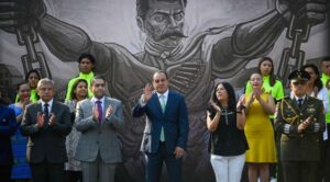 Conmemora el Gobernador Cuauhtémoc Blanco Bravo el 113 Aniversario del inicio de la Revolución Mexicana en Plaza de Armas de Cuernavaca