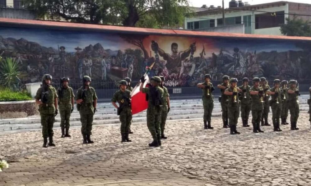 Fallece Roberto Rodríguez Navarro, pintor del mural ‘Historia del Caudillo del Sur’ en Anenecuilco