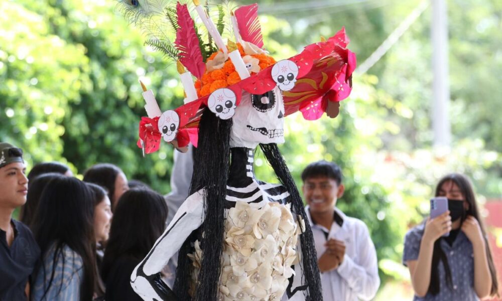 Segundo Concurso Estatal de Fotografía ‘El Catrín y la Catrina COBAEM 2023’: Promoviendo las Tradiciones Mexicanas