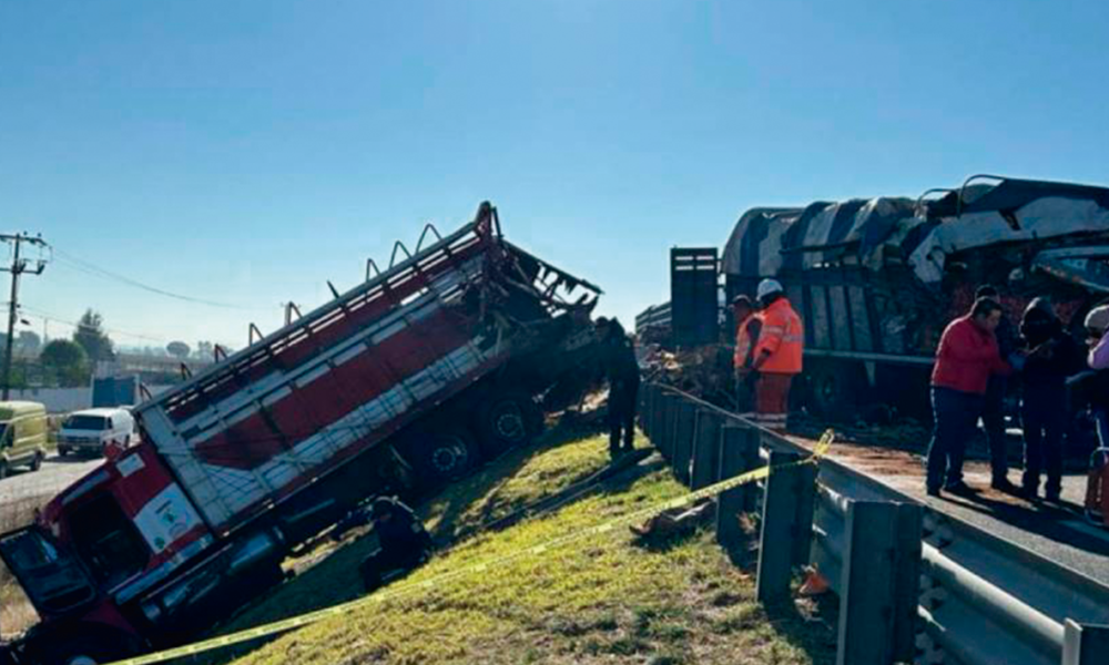 Trágico Accidente en el Circuito Exterior Mexiquense Deja Seis Personas Fallecidas