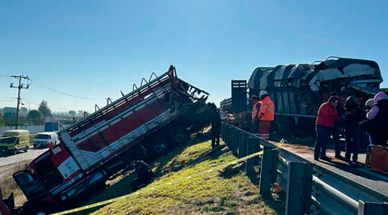 Trágico Accidente en el Circuito Exterior Mexiquense Deja Seis Personas Fallecidas