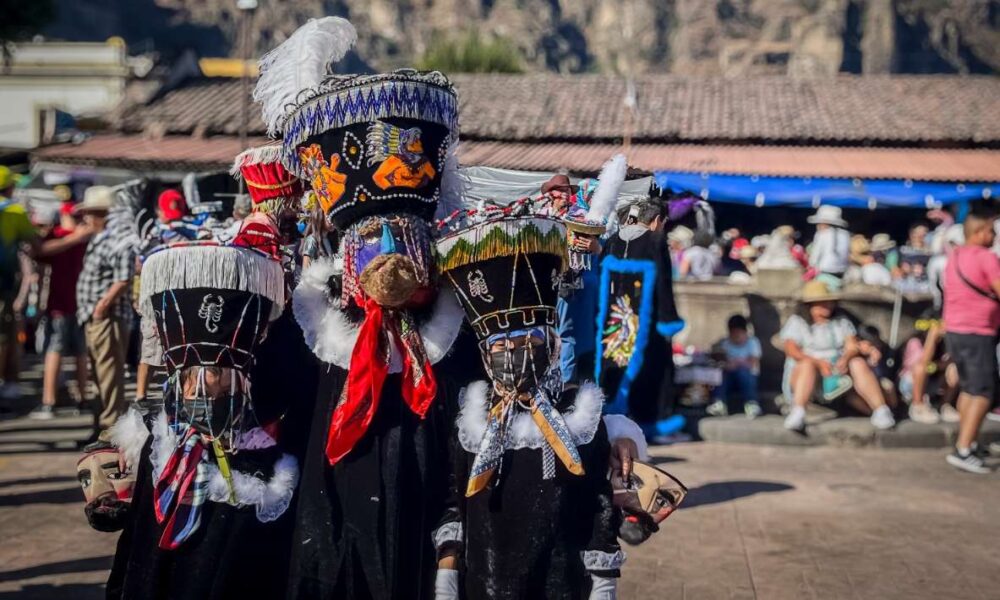 Fomentando identidad y turismo: Autoridades instan a municipios a celebrar carnavales 2024 de manera responsable