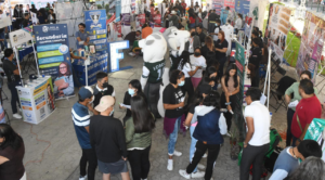 Con la oferta de 42 preparatorias y universidades públicas y privadas, en el tren escénico de Cuautla presentaron la feria profesiográfica