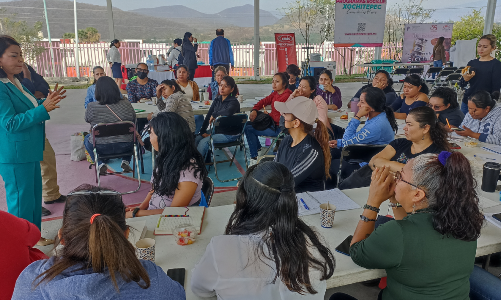 Empoderada Xochitepec a las mujeres en diferentes cargos y oficios, brindando las herramientas adecuadas