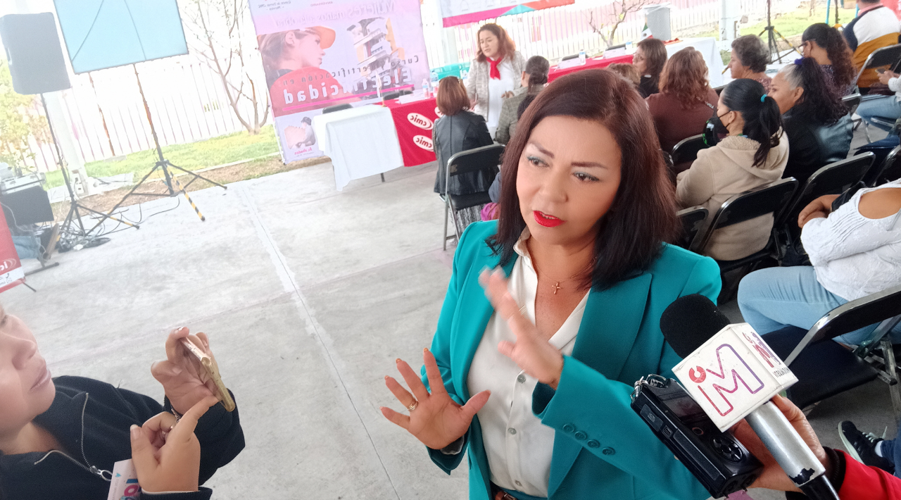 Entrega el DIF estatal de Xochitepec al mes 400 despensas a familias vulnerables