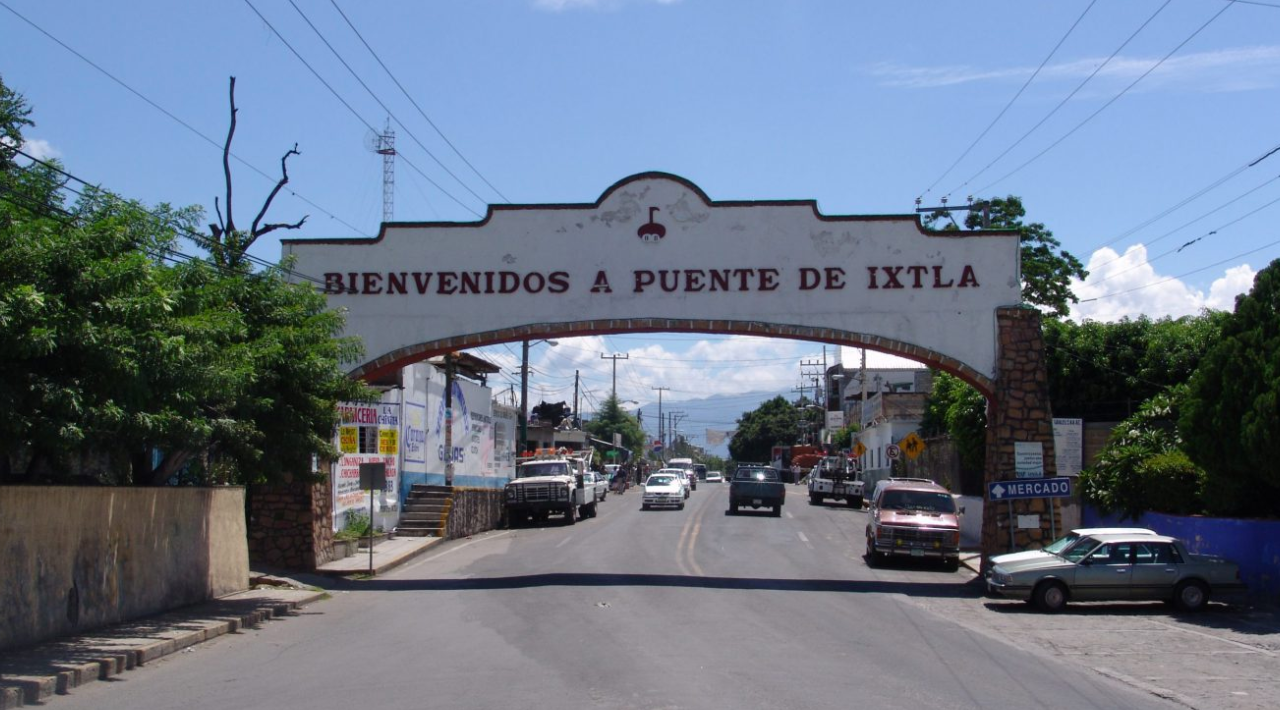 El ayuntamiento de Puente de Ixtla a través de la tarjeta sanitaria busca garantizar la sanidad en los lugares con venta de alimentos