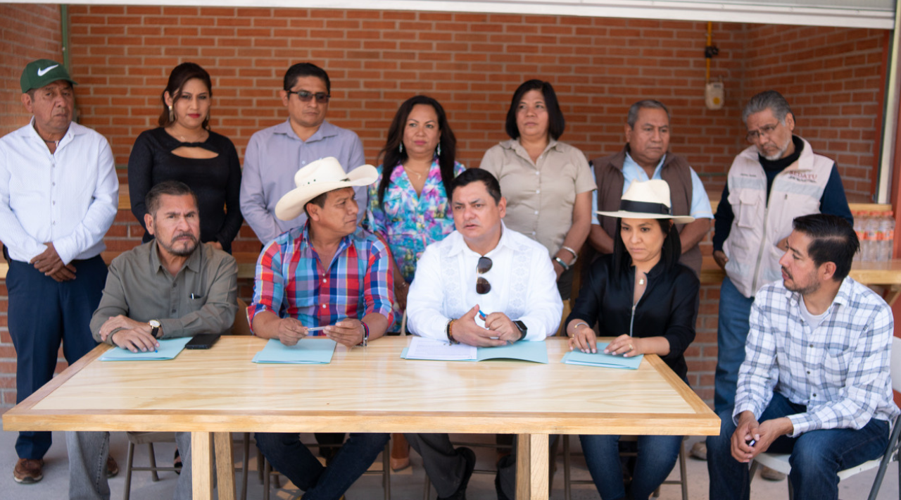 Supervisan autoridades avances en el programa de mejoramiento urbano en Atlatlahucan y Tepoztlán