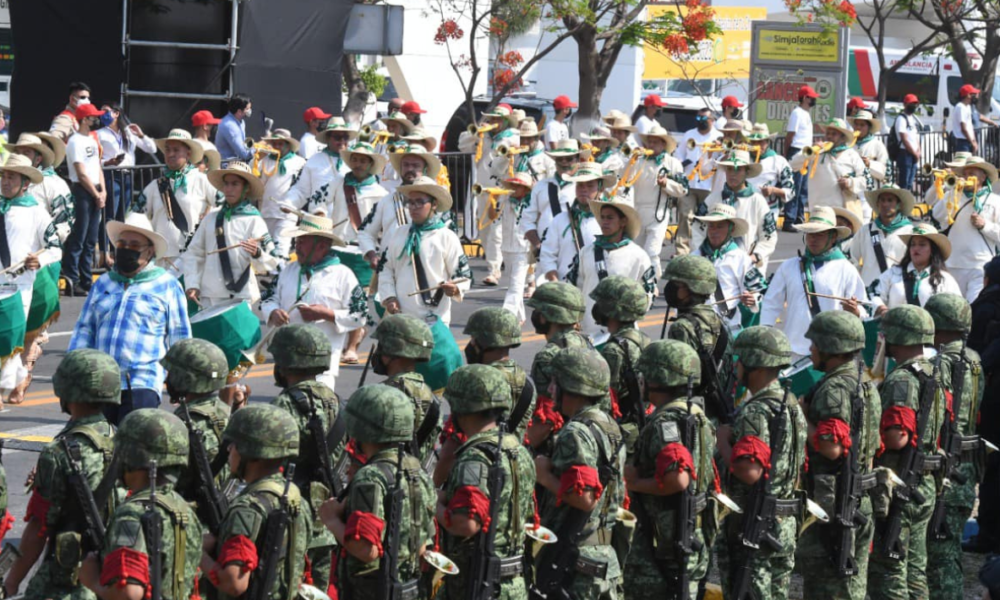 Preparativos para el Desfile Cívico-Militar en Cuautla: Tradición Histórica y Participación Estudiantil