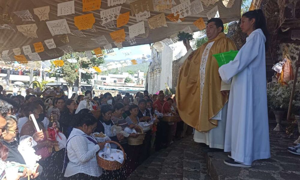 Día de la Candelaria en Ocotepec: Música, Cohetes y Tradiciones Religiosas