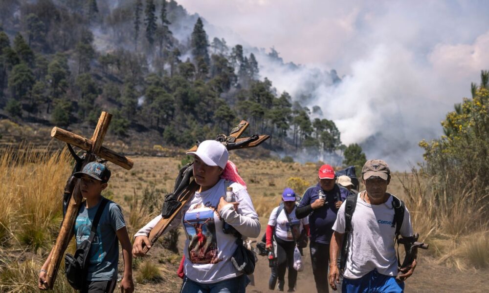 Implementan la Policía Vial operativo para salvaguarda de los peregrinos que cruzan la capilla del estado con dirección a Chalma