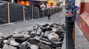 Llama la dirección de vialidad a automovilistas a no obstruir las vías alternas durante la rehabilitación de la calle Santos Degollado