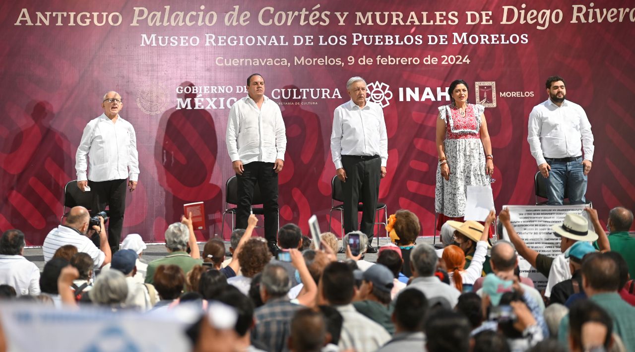 Verificó el presidente Andrés Manuel López Obrador la restauración del Museo Regional de los Pueblos de Morelos y del mural de Diego Rivera