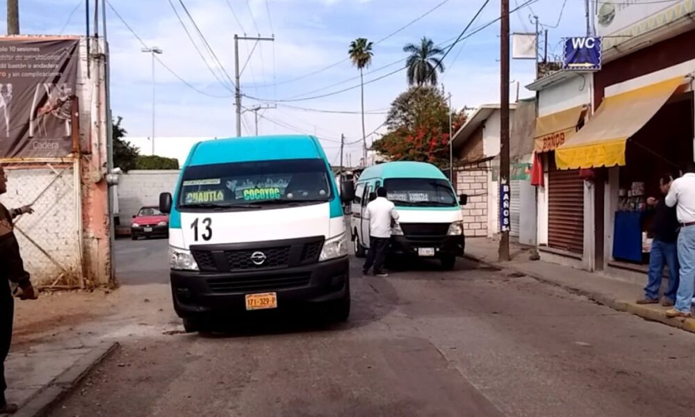 Transportistas de la ruta colectiva 13 con itinerario Cuautla-Oaxtepec, sector afectado en sus ingresos durante Semana Santa