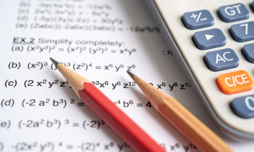 Alumna de COBAEM gana  primer lugar en concurso nacional de matemáticas, esto en el Marco del Día mundial de las matemáticas el 14 de Marzo