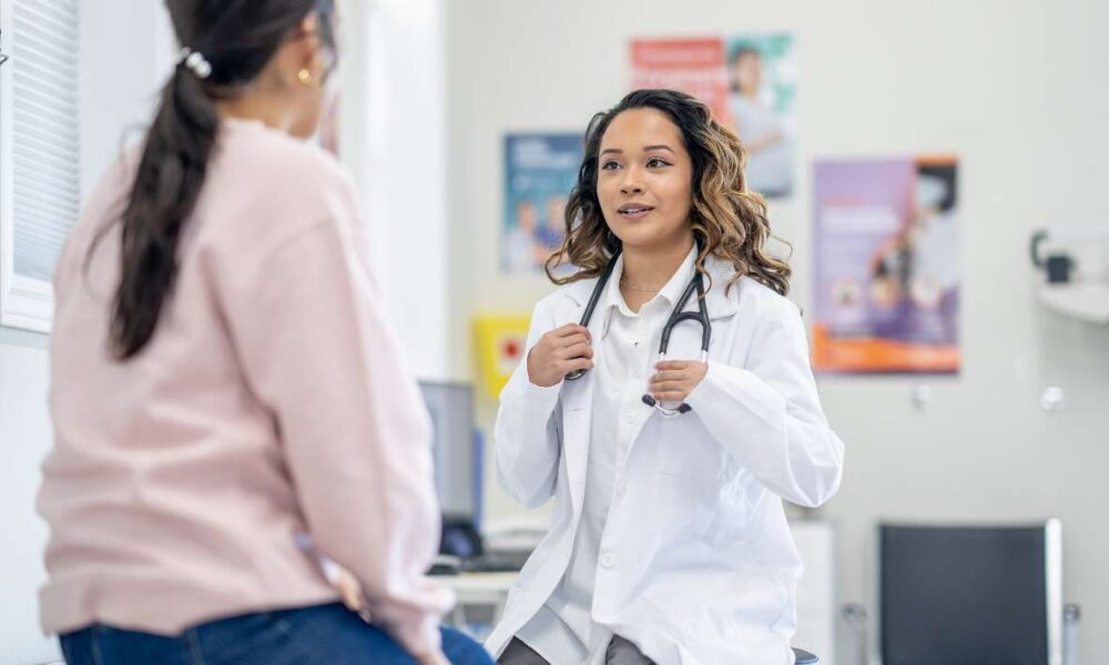 En el marco del Día Internacional de la Mujer, Servicios de Salud Morelos exhortó a las féminas a acercarse a las unidades de salud para atender las enfermedades que más aquejan a este sector