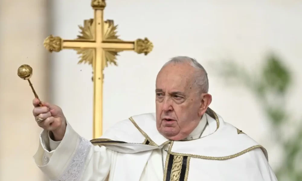 “La guerra es absurda” dice el Papa Francisco.