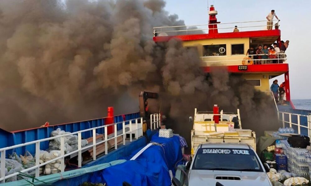 Incendio en ferry en el Golfo de Tailandia: Pasajeros Atrapados Escapan Ilesos