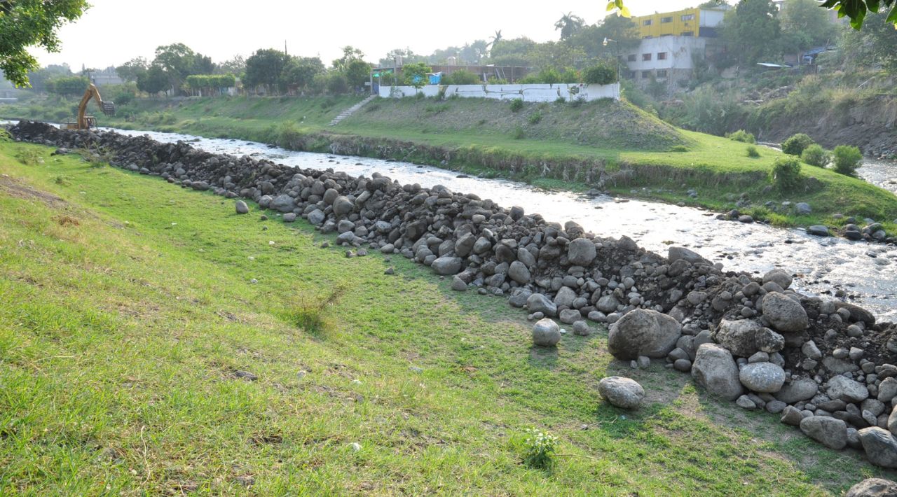 Prevé la jefatura de Protección Civil en Cuautla que limpieza de ríos, barrancas y canales, inicie a finales de este mes para atenuar riesgo de inundaciones