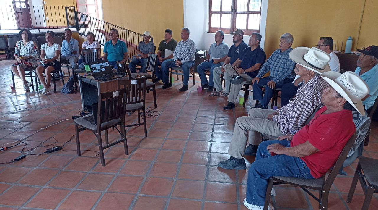 El Instituto Mexicano de Tecnología del Agua impartió en el municipio de Puente de Ixtla un taller para mejorar la captación y aprovechamiento del agua