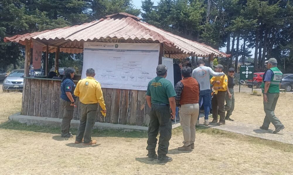 Escuela Preparatoria Comunitaria de Tres Marías de la UAEM, juega un papel importante en los incendios forestales de Huitzilac