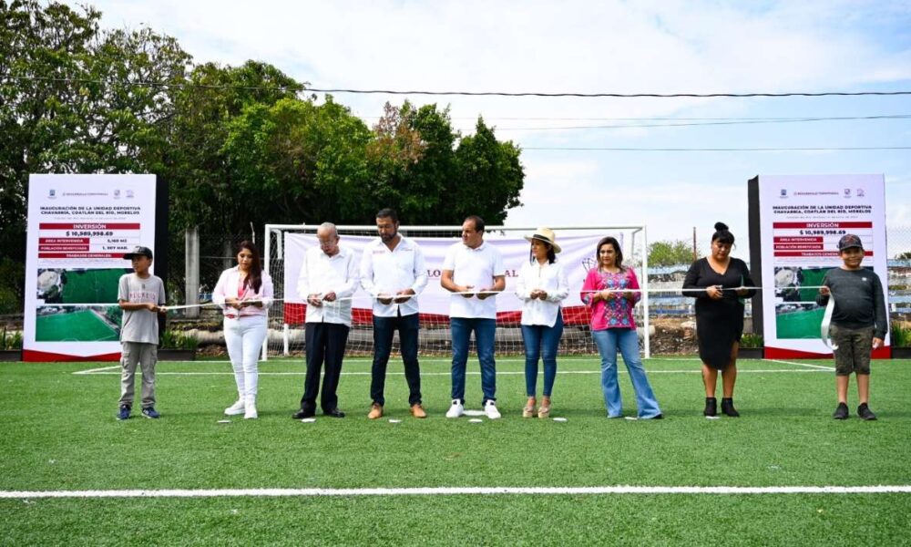 Transformación en Coatlán del Río, inauguración de infraestructura deportiva y vial.