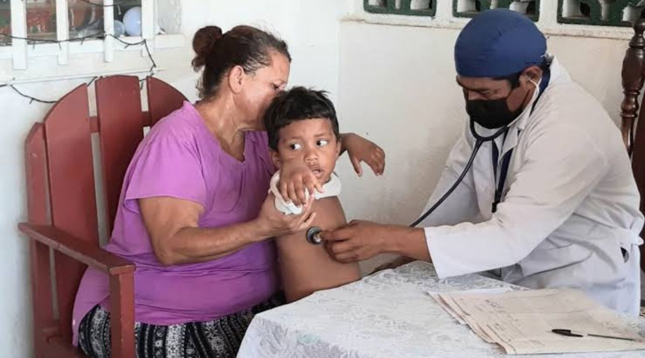 El Hospital del Niño Morelense llama a prevenir enfermedades por lluvias en menores